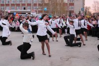 Всероссийская акция "Вальс Победы" в Сысерти 